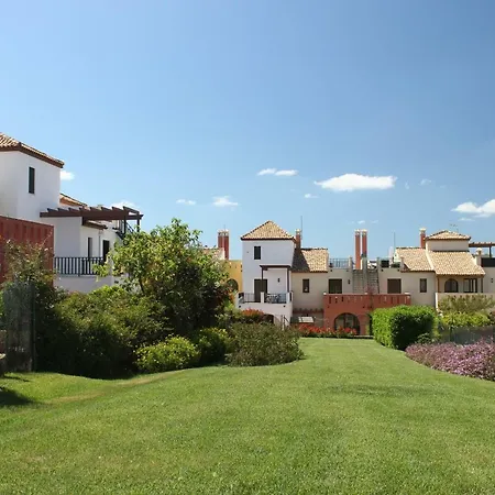 Holiday home Comoda Casa Con Puerta A La Piscina Ayamonte